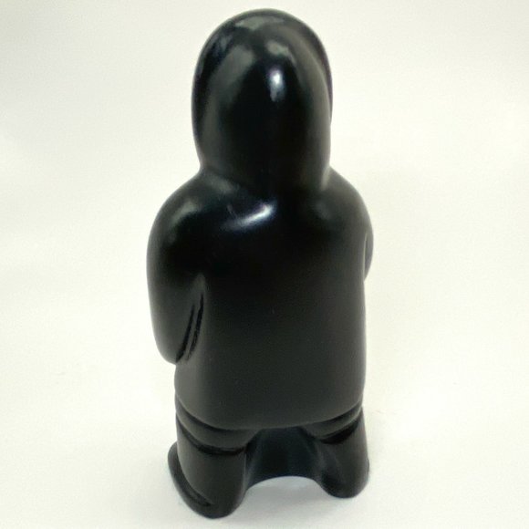 Inuit Hunter Black Stone Figurine Sculpture Pearlite Stoneware Canada *Read* - Picture 4 of 8